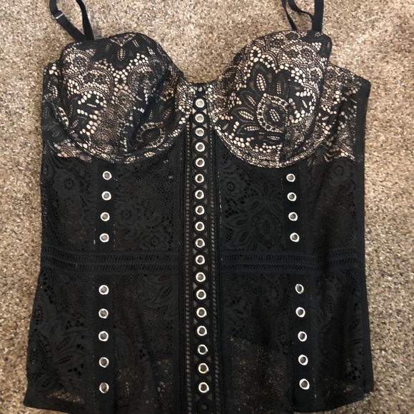 Victoria secret corset - Picture 2 of 4